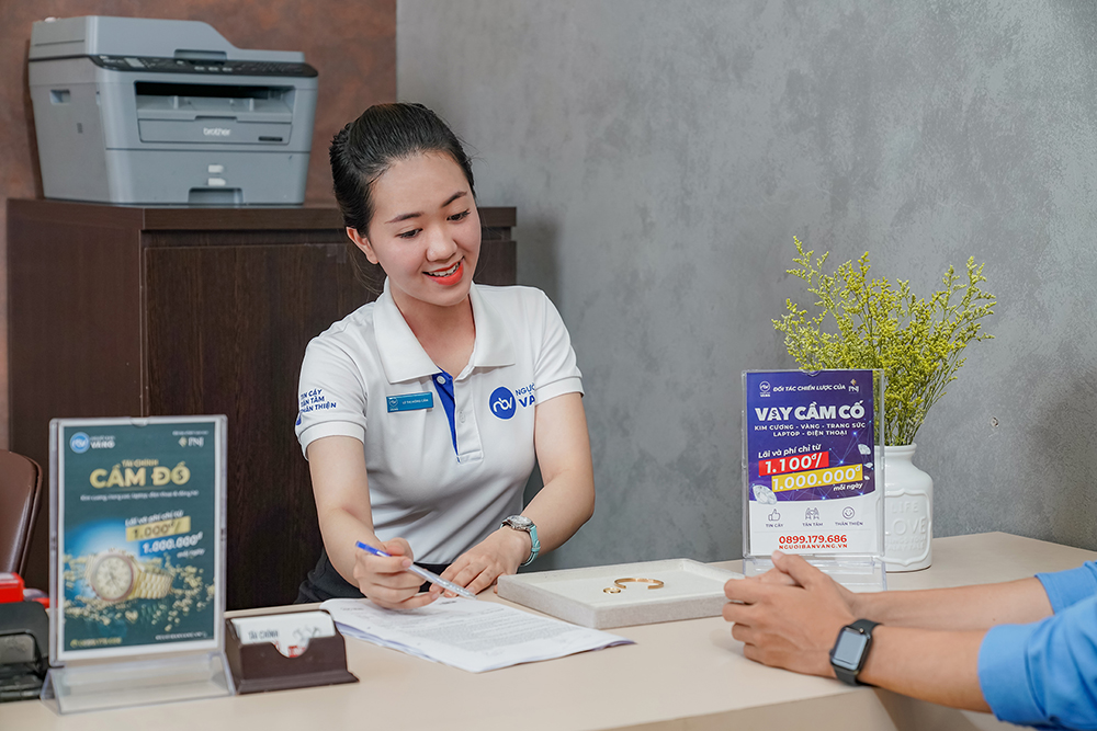Giải pháp vượt qua khó khăn mùa Covid với trang sức PNJ 3 giai phap vuot qua kho khan mua covid voi trang suc pnj 03