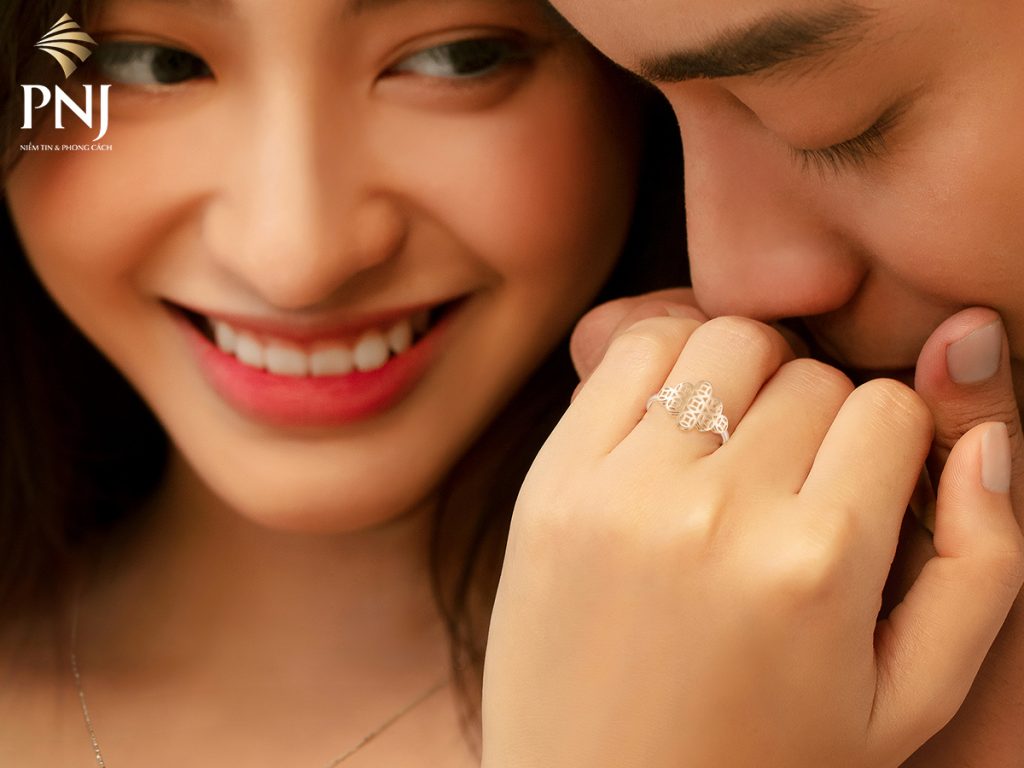 Trung Thu Doan Vien voi nhung qua tang trang suc y nghia 3