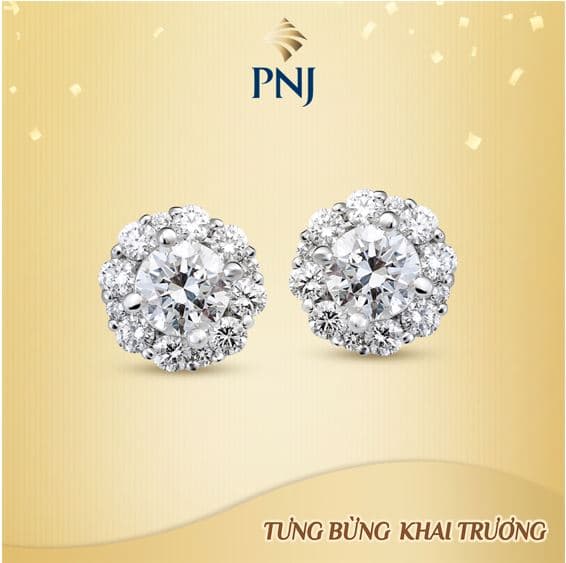 khai truong ron ran vo van uu dai 04