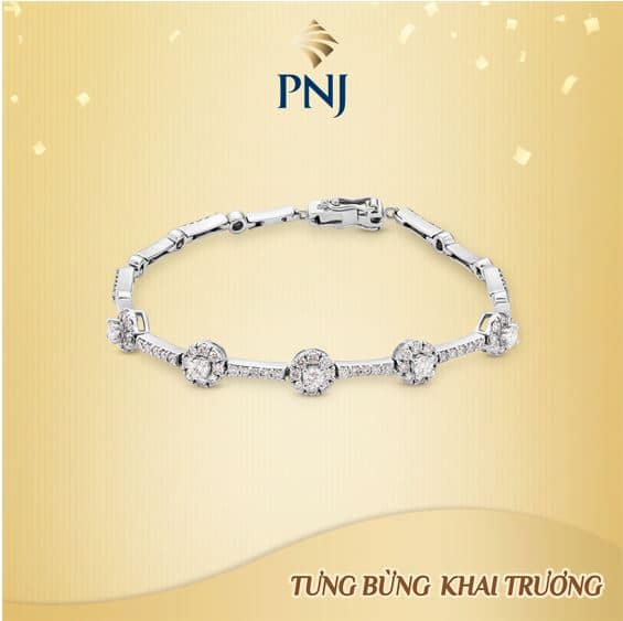 khai truong ron ran vo van uu dai 06