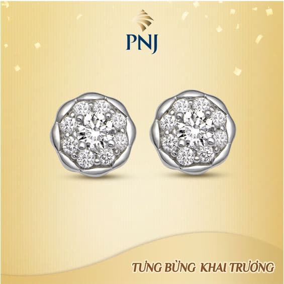 khai truong ron ran vo van uu dai 07 1