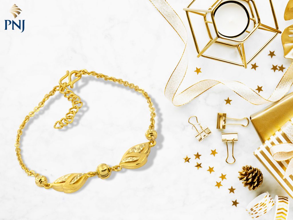 Bi quyet bao quan trang suc cuoi truong ton voi thoi gian 2