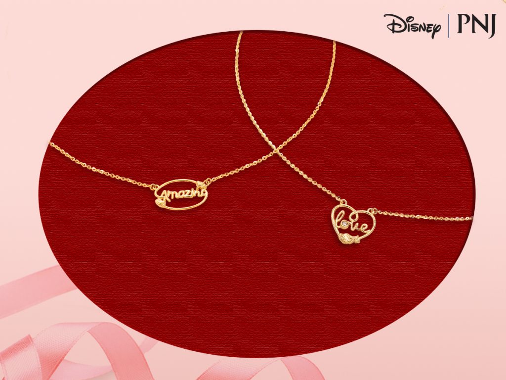 Trao nhau loi yeu ngot ngao gian di qua bo suu tap Disney Mickey va Minnie