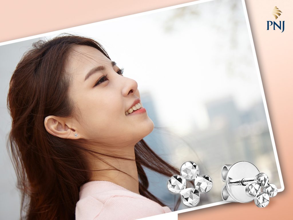 5 mon trang suc nang cong so nhat dinh phai co de nang cap trang phuc cua minh 3