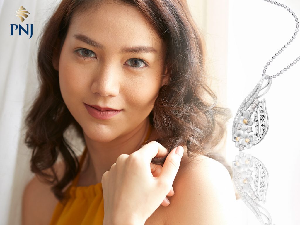 Bí quyết diện đồ đẹp cho những cô nàng da ngăm 2 Bi quyet dien do dep cho nhung co nang da ngam 1