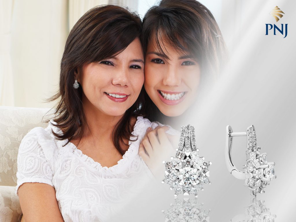 Goi y trang suc du tiec cho phu nu tuoi trung nien sang trong phu hop