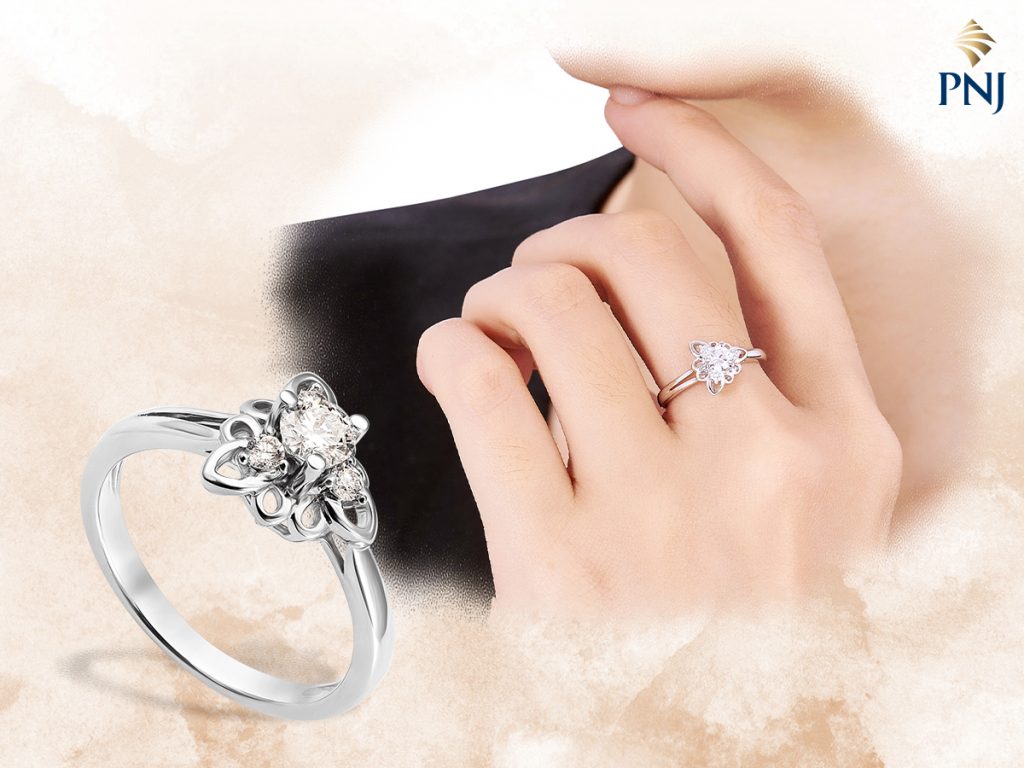 Top 5 trang suc kim cuong ban chay nhat thang 8 1