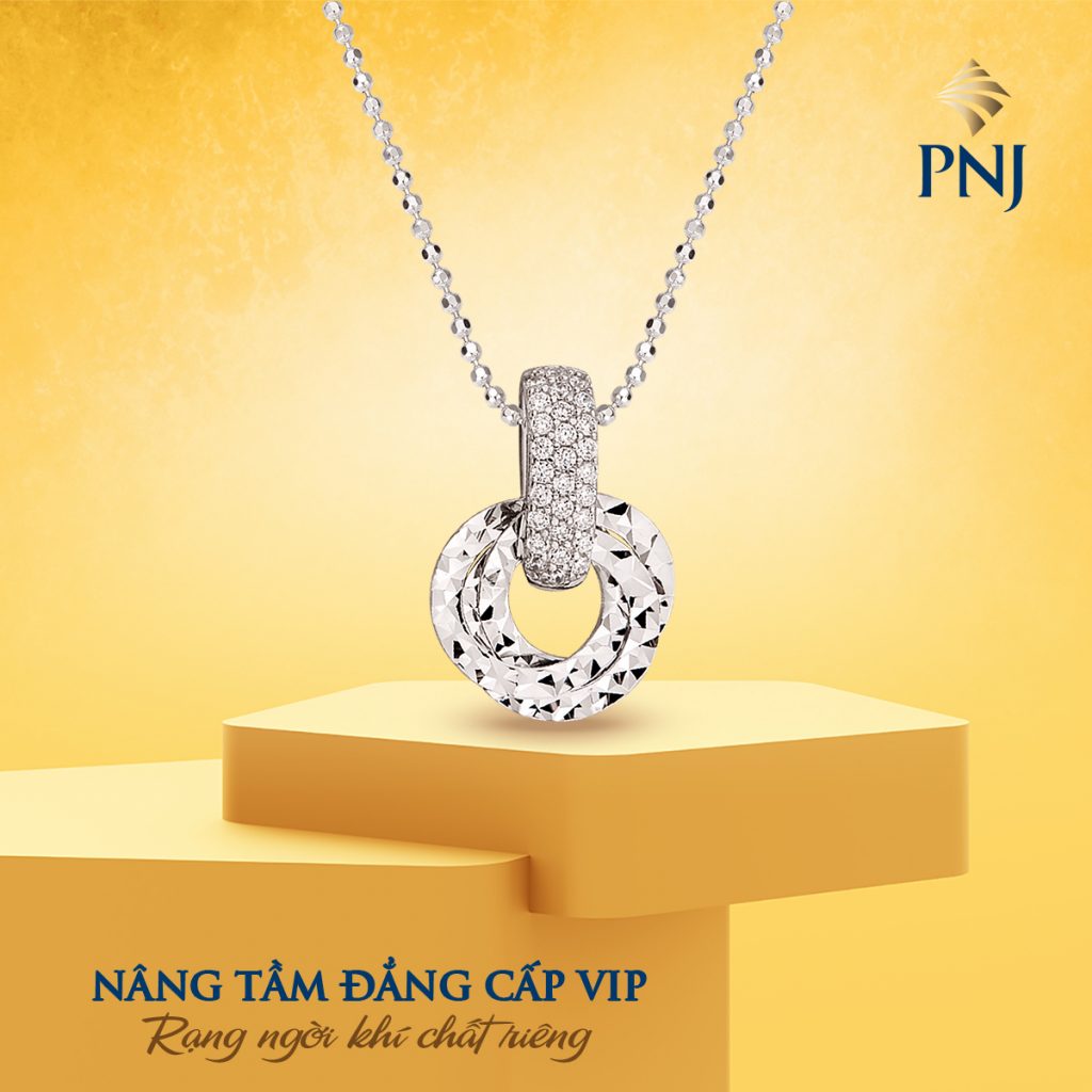 nang tam dang cap vip rang ngoi khi chat rieng 08