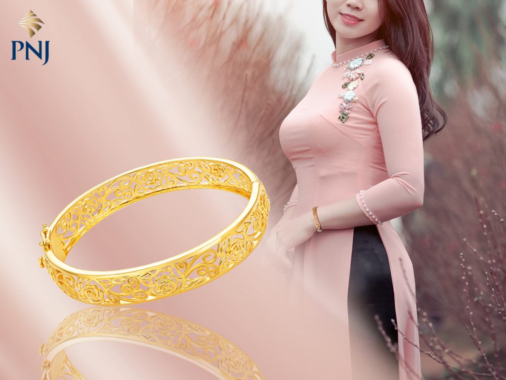 Mac ao dai truyen thong nhung phu kien nao se phu hop nhat voi nang 4