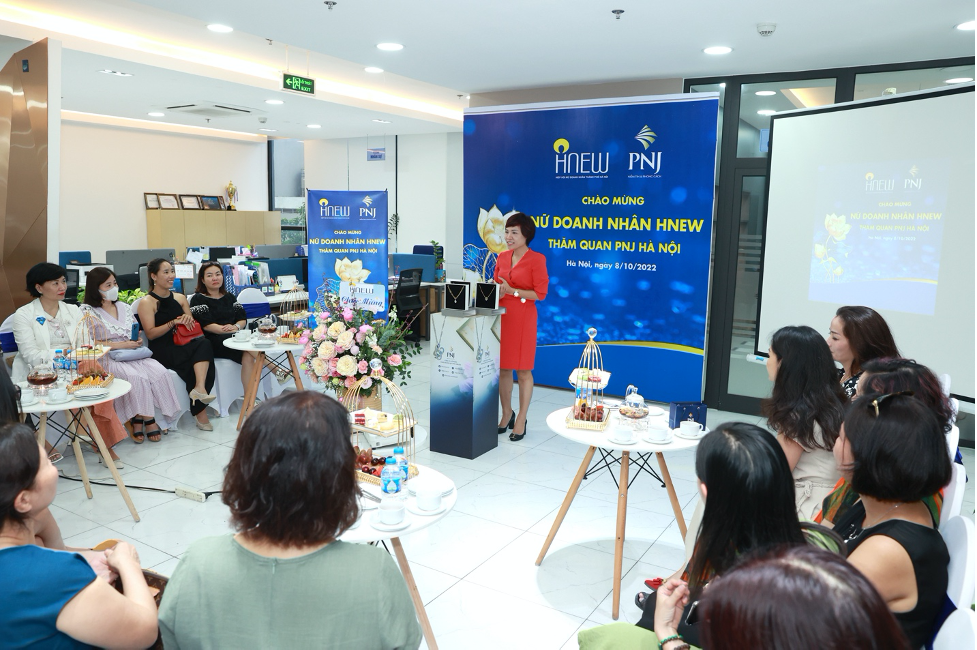 "Hội tụ và Tỏa sáng" cùng PNJ trong cuộc gặp gỡ những nữ Doanh Nhân Hnew cuối thu tháng 10 1 hoi tu va toa sang cung pnj trong cuoc gap go nhung nu doanh nhan hnew cuoi thu thang 10 01