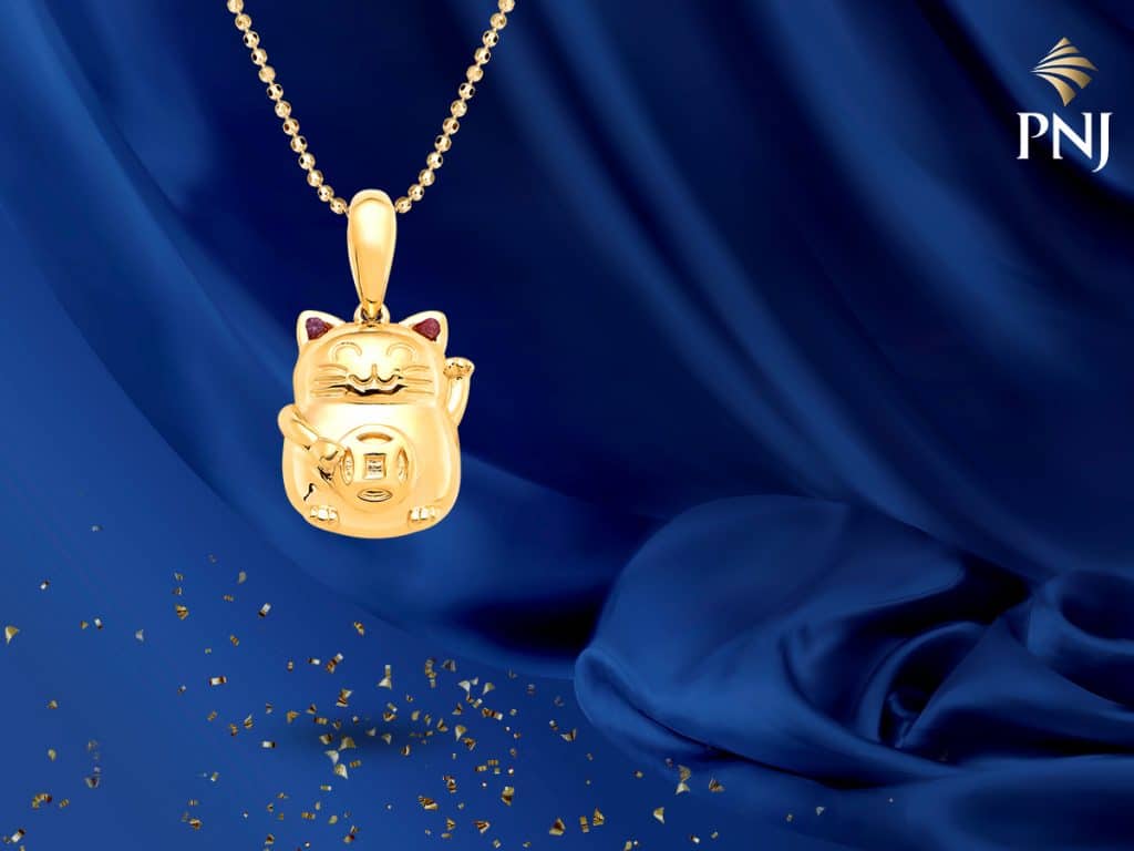 Top 5 trang suc da quy giup ban da dang phong cach dip cuoi nam 2 1