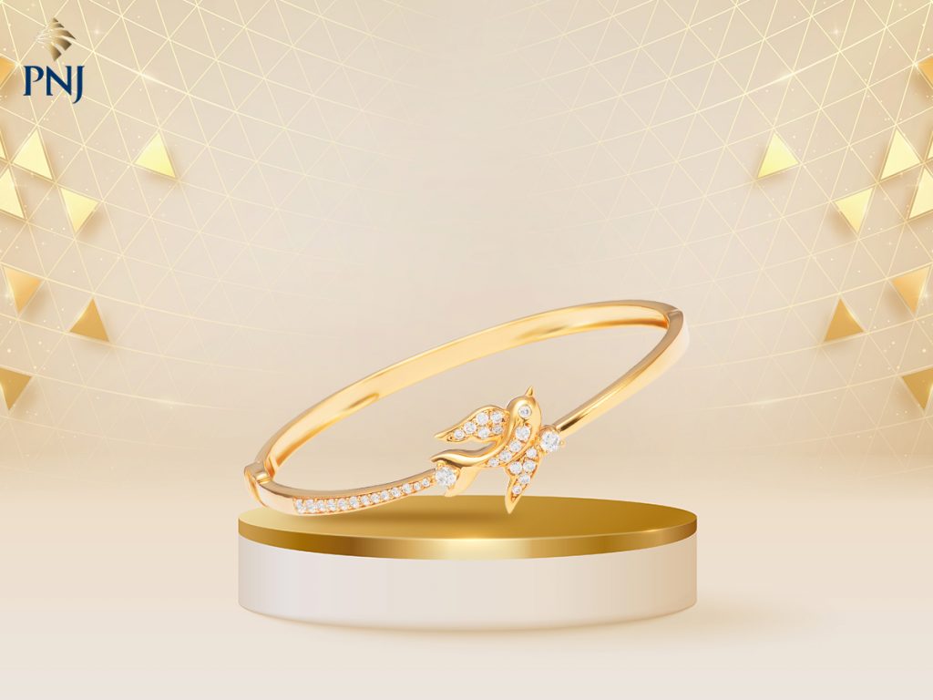 Top 5 trang sức ECZ tán sắc rực rỡ nhất dịp Tết 2023 50 Top 5 trang suc ECZ tan sac ruc ro nhat dip Tet 2023 2