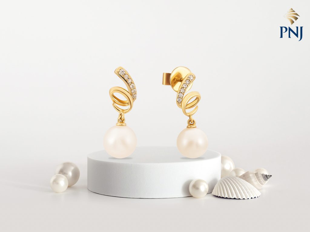 Goi y qua tang ngoc trai cho phai dep Ket tinh yeu thuong trong dang ngoc