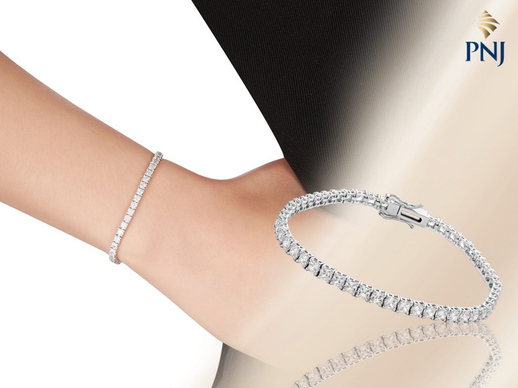 Top 5 trang suc ECZ PNJ hot nhat thang 4 Than nhien toa sang 5