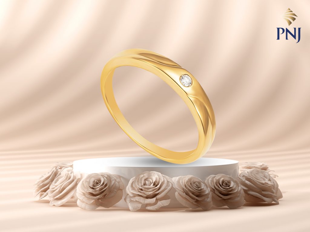 Xu hướng nhẫn cưới 2023 là gì? Cùng điểm qua những chiếc nhẫn cưới PNJ thời thượng nhất 57 Xu huong nhan cuoi 2023 la gi Cung diem qua nhung chiec nhan cuoi PNJ thoi thuong nhat 4