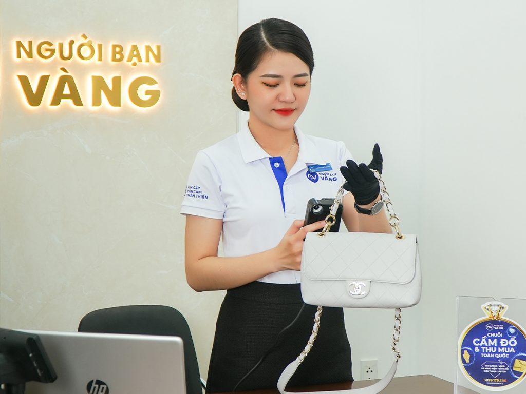 Thu mua đồ hiệu Hà Nội: Mua bán đồ hiệu cũ giá cao, uy tín tại Người Bạn Vàng 2 thu do hieu ha noi 1