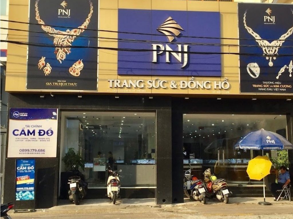 nguoi ban vang thu duc