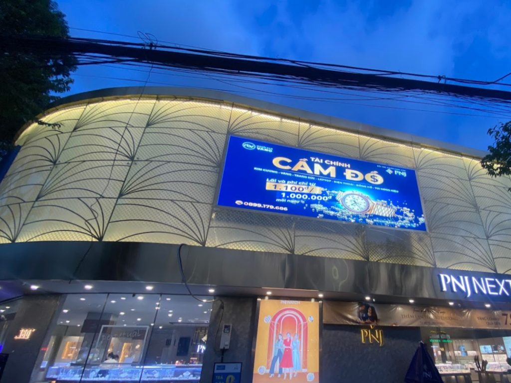 Bật mí tiệm cầm đồ Quận 8 định giá tài sản cao, giải ngân nhanh 2 tiem cam do quan 8