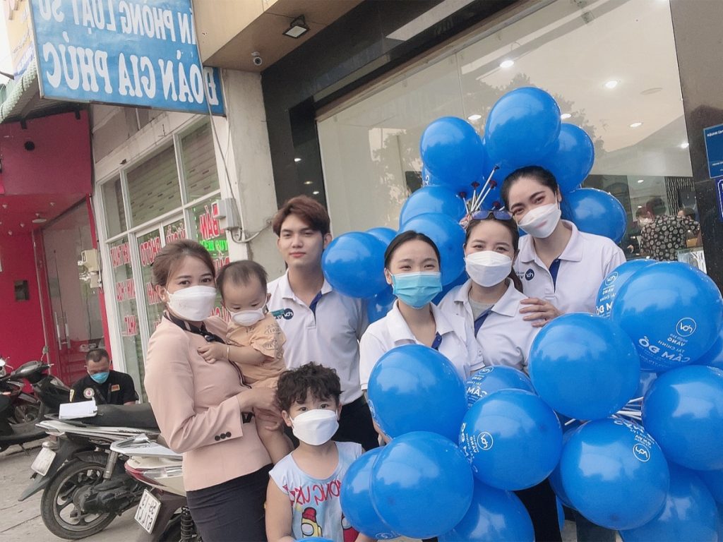 Bật mí dịch vụ cầm đồ Quận 12 hot nhất với lãi và phí cạnh tranh 3 nguoi ban vang quan 12