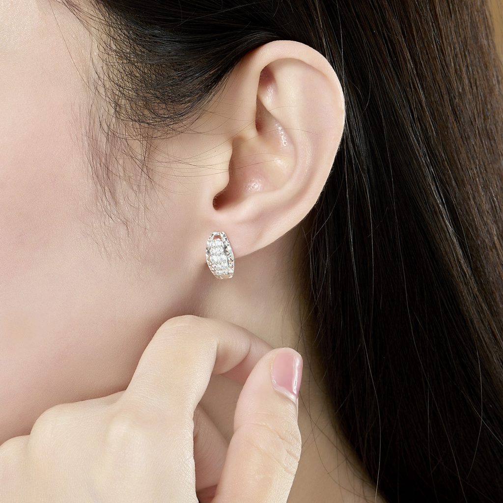 Ngắm Nhìn Top 5 Trang Sức Được Yêu Thích Nhất Tháng 7/2025 3 ngam nhin top 5 trang suc duoc yeu thich nhat thang 7 2025 02
