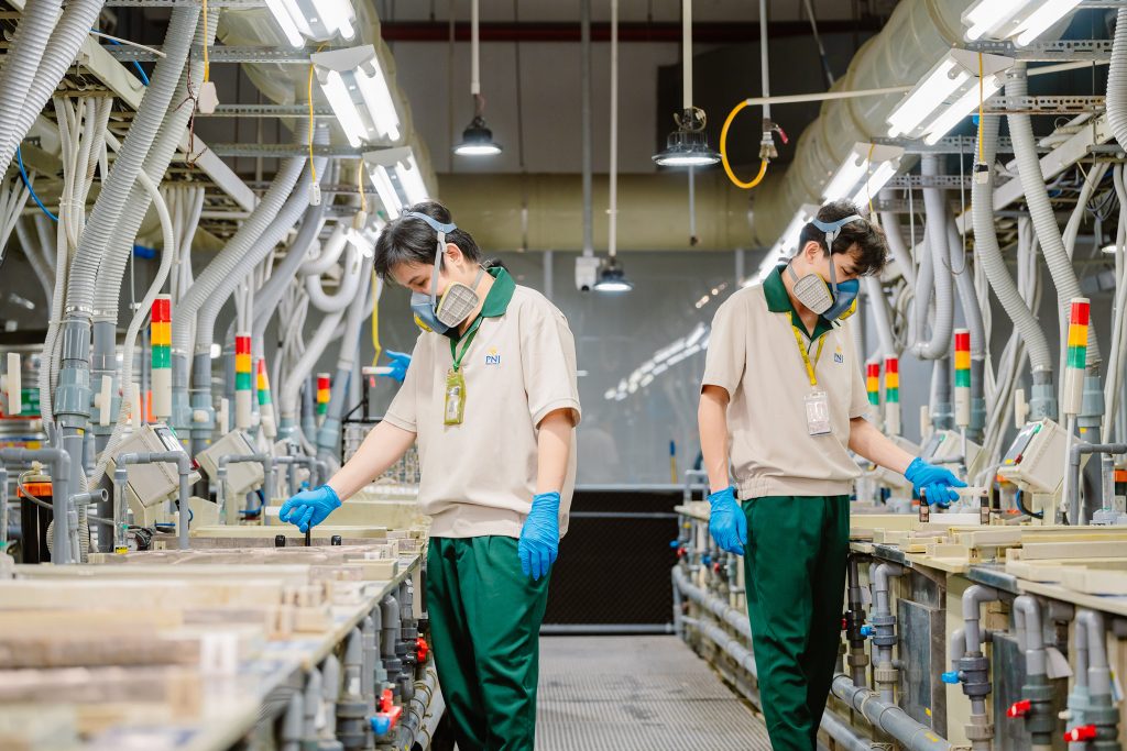 3 Ung dung cong nghe PNJ