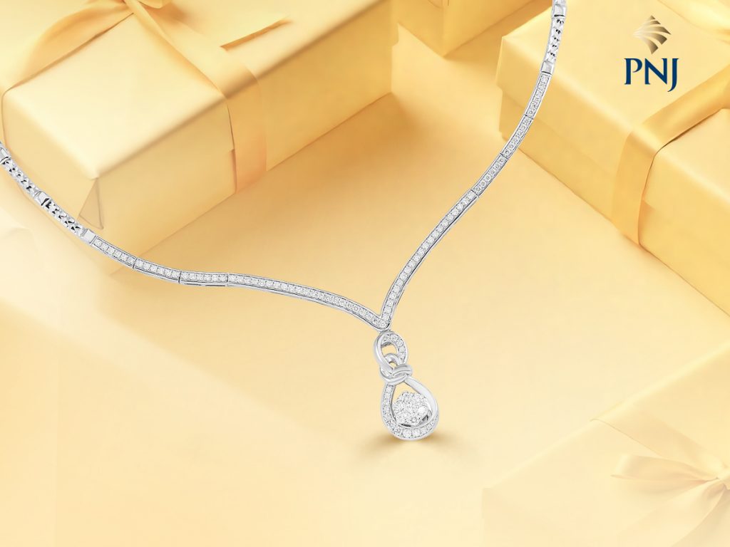 BST Family Infinity từ PNJ: Món quà ý nghĩa dành tặng người phụ nữ thương yêu 1 gcddddw000909