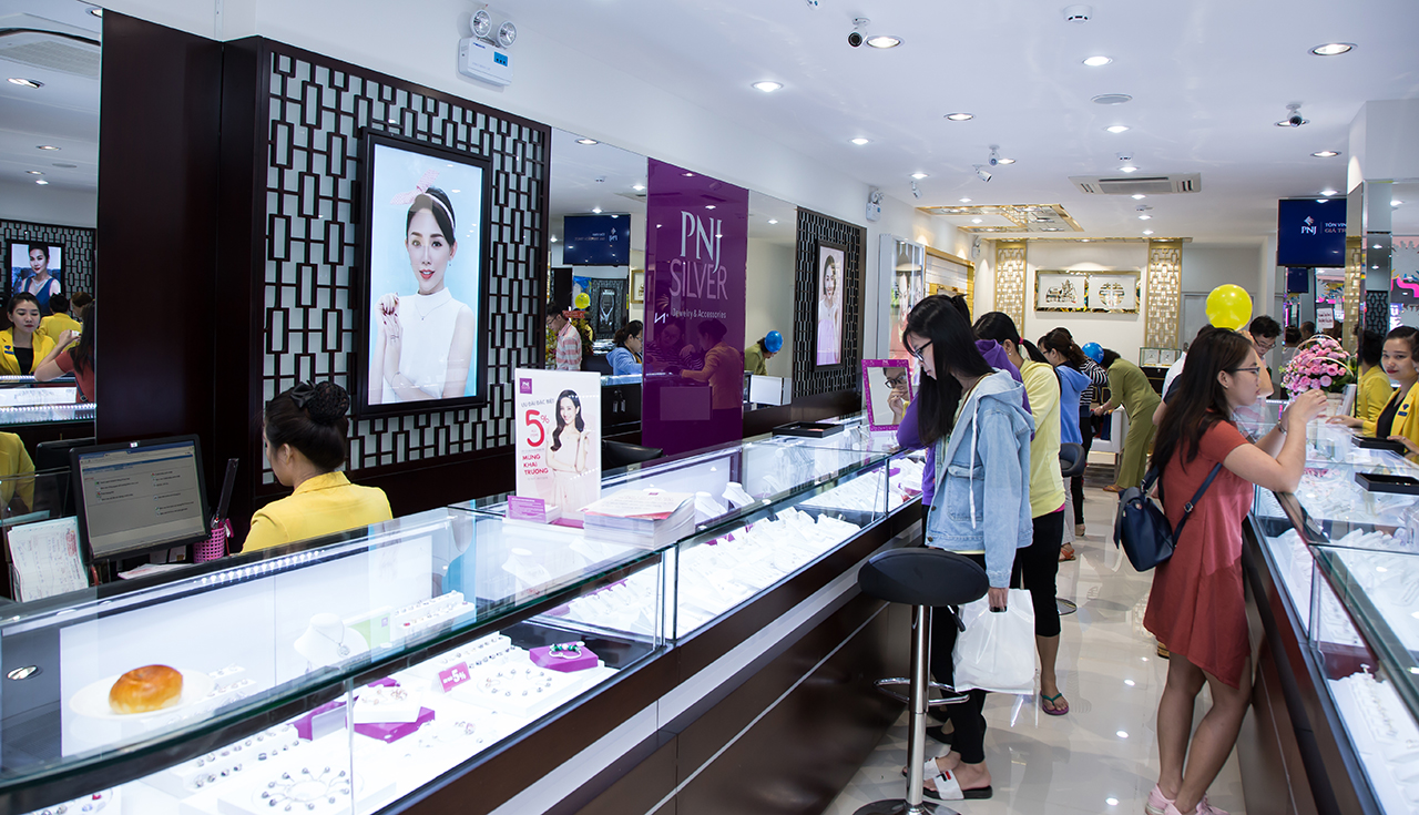 Công ty CP Vàng Bạc Đá Quý Phú Nhuận – PNJ khai trương 2 cửa hàng mới